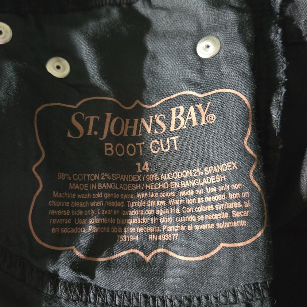 NWT St. John's Bay Bootcut Corduroys Black 14 - Picture 4 of 4
